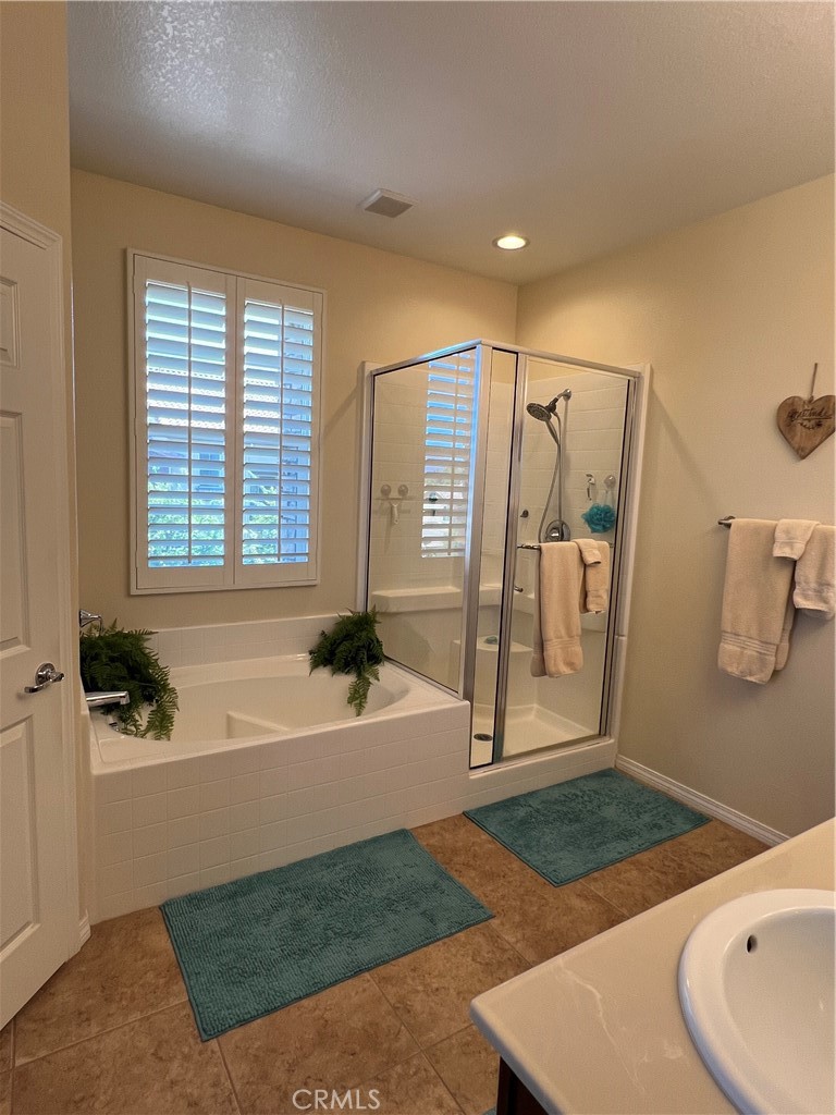 Esperto (EPRTO) - Residential