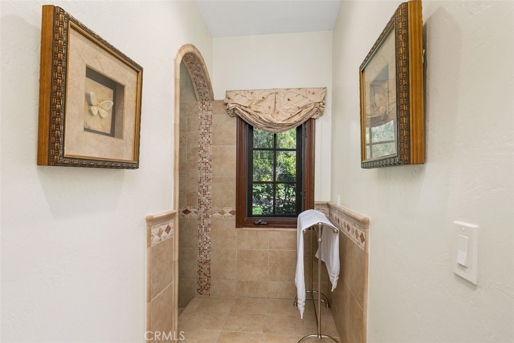 Los Ranchos Estates (LRE) - Residential