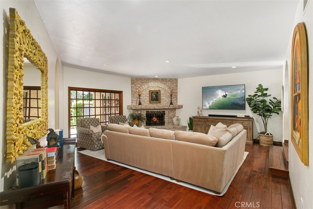 Los Ranchos Estates (LRE) - Residential