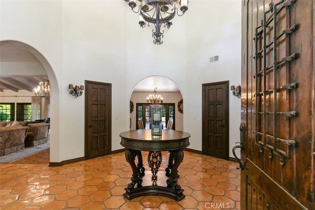 Los Ranchos Estates (LRE) - Residential