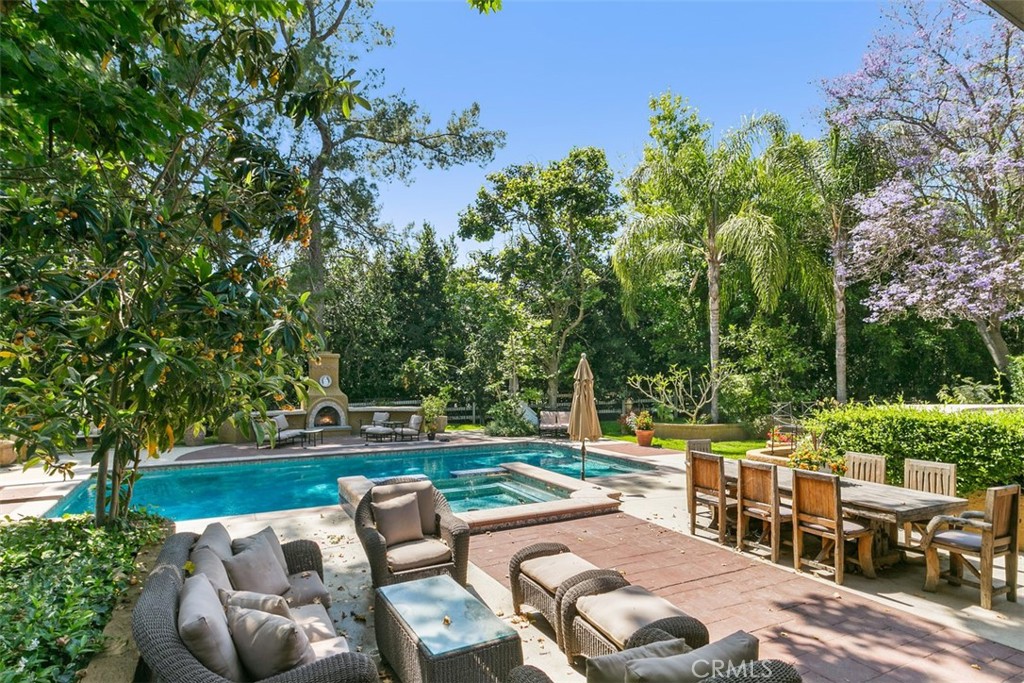 Los Ranchos Estates (LRE) - Residential