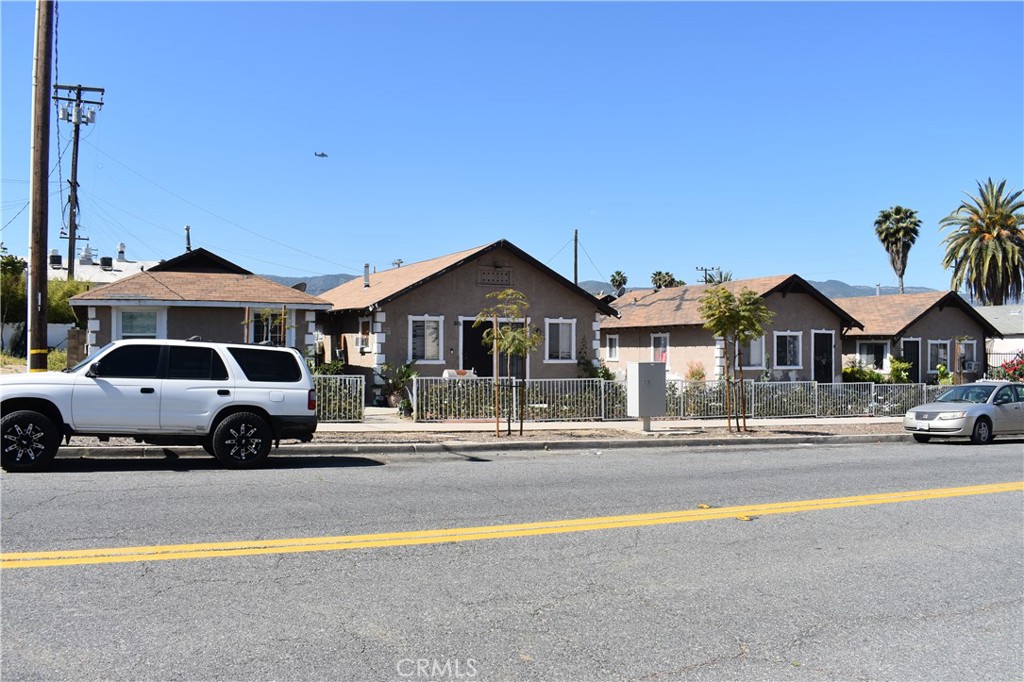 110 W Heald Avenue