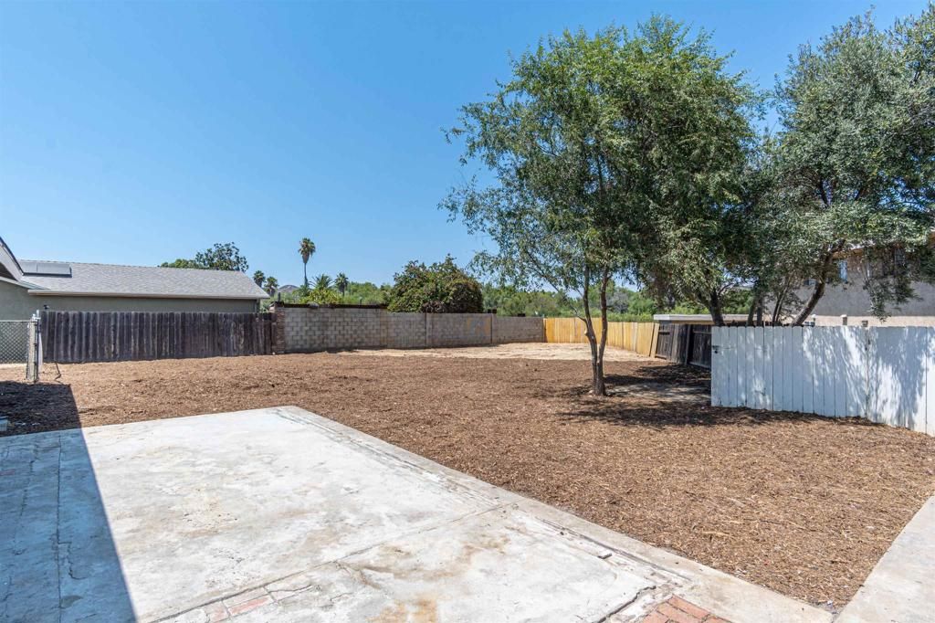 listing image 130723410022139943249