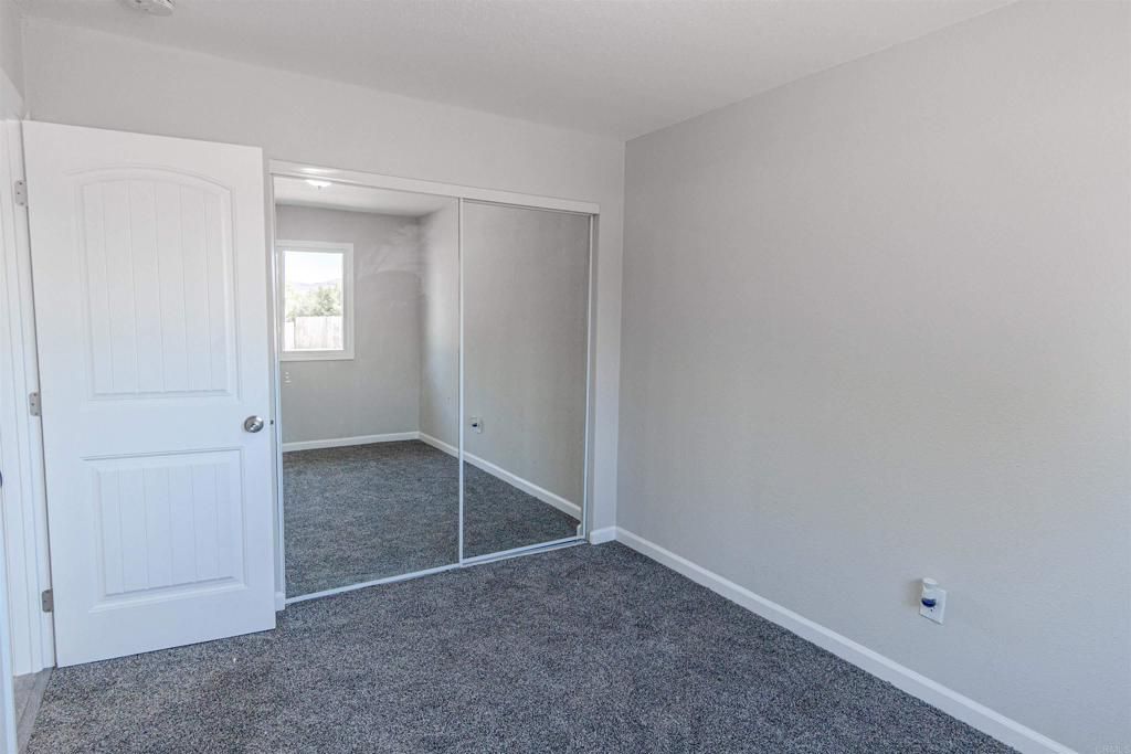 listing image 130720092582636477947