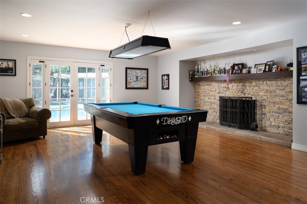 1222 W Sharon Road