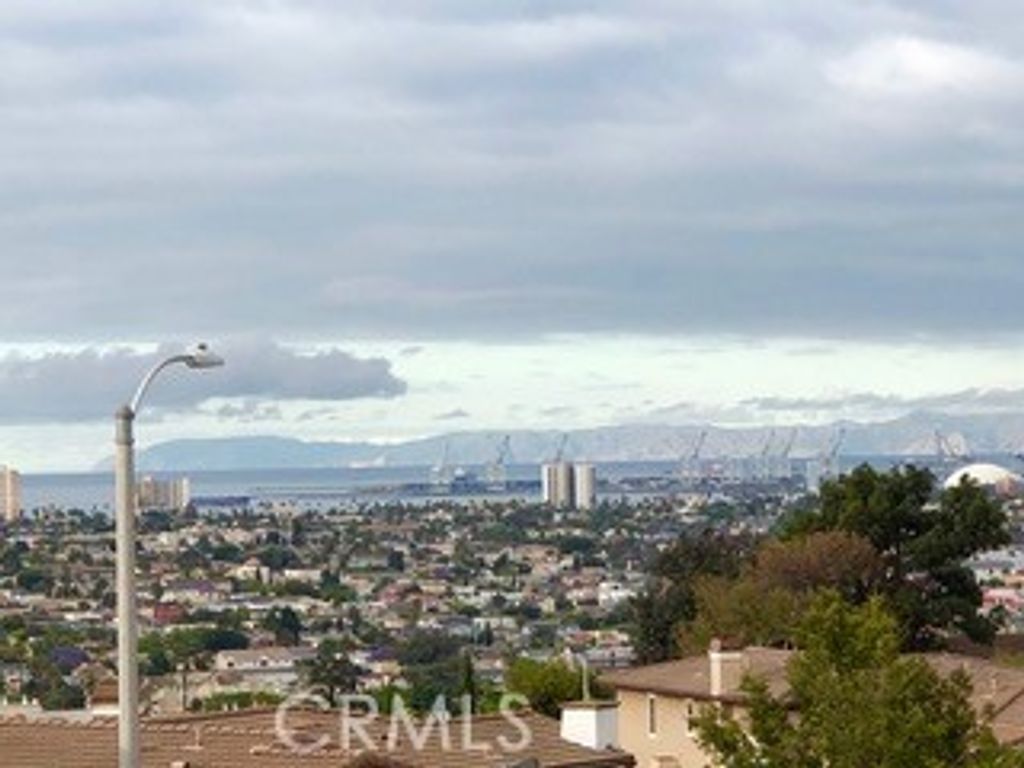 listing image 130728720995178231570