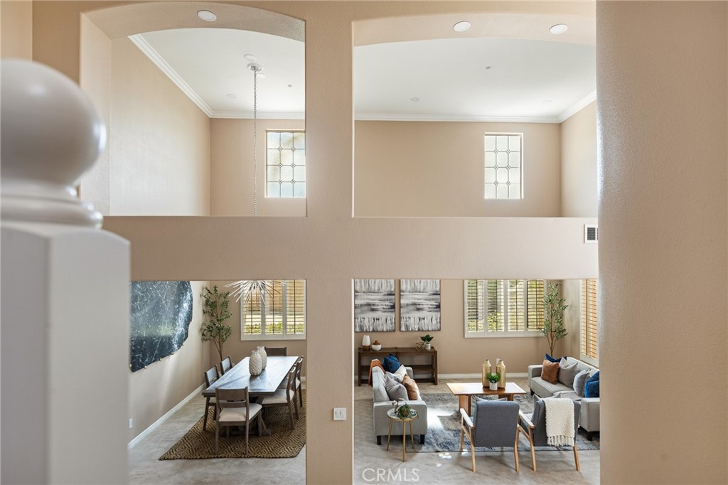952 Creek View Lane