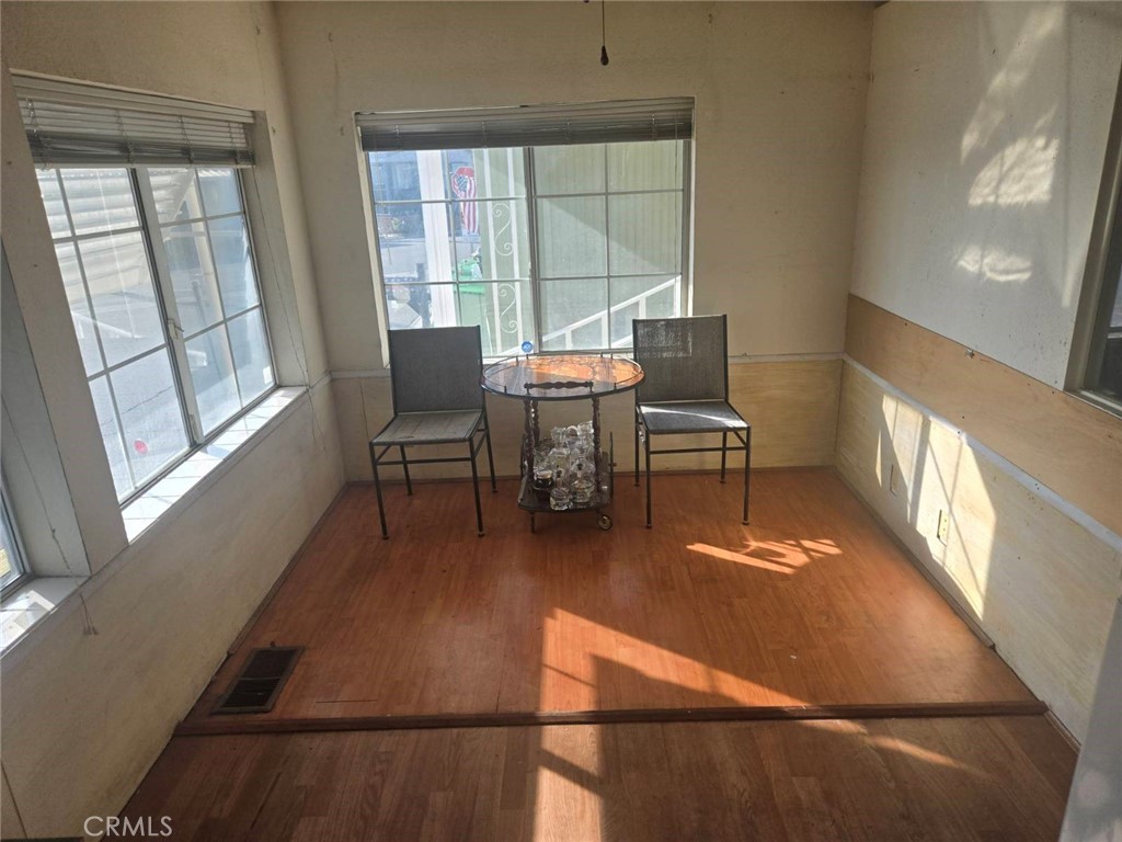 10001 W Frontage Road 64