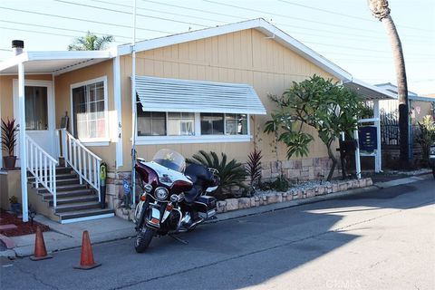 Photo of 10001 W Frontage Road #64, South Gate, CA 90280 (MLS # SR25008198)