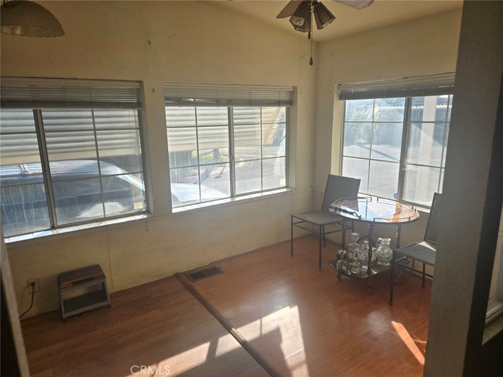 10001 W Frontage Road 64