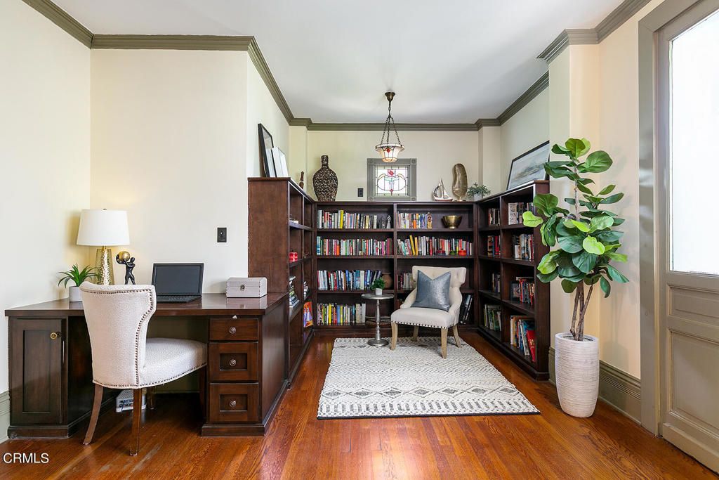 listing image 130723333801575841147