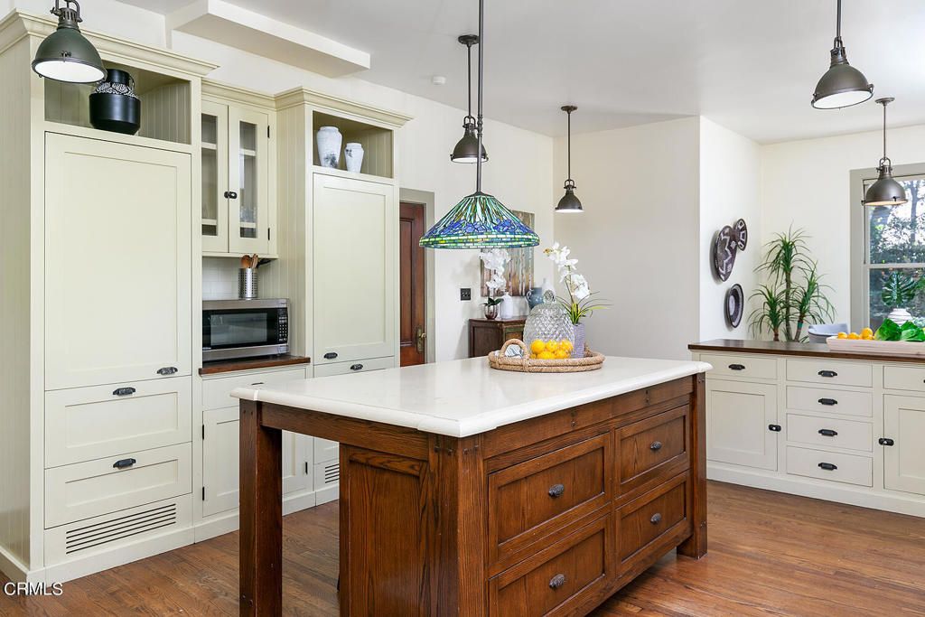 listing image 130726270854159102162