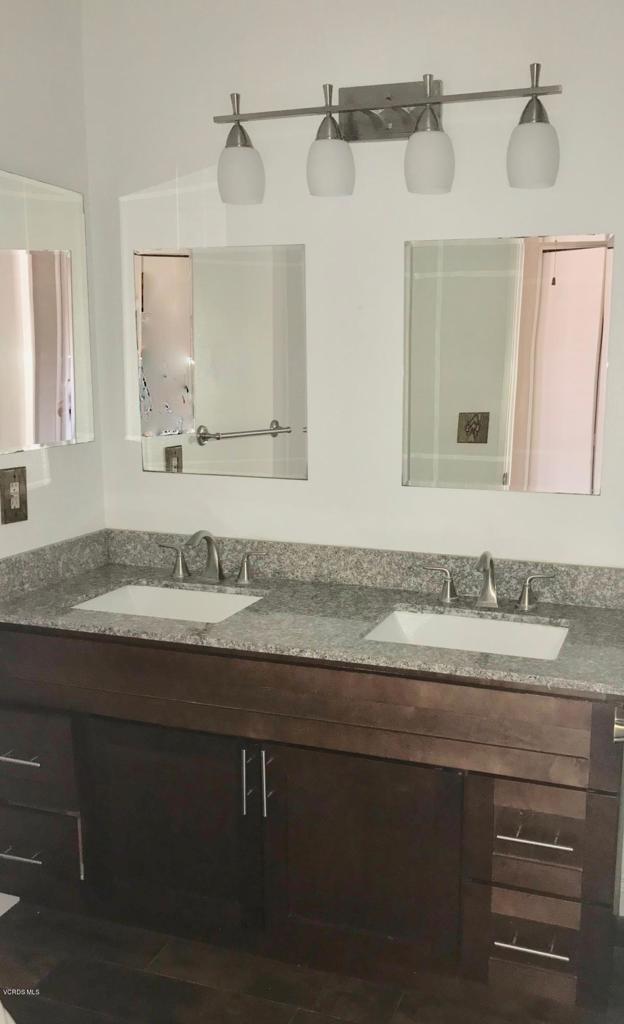 Parkside 4 - 3964 - Residential Lease