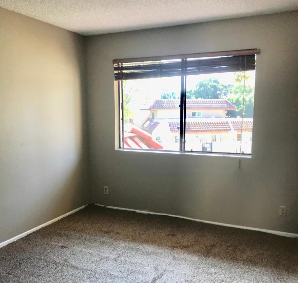 Parkside 4 - 3964 - Residential Lease