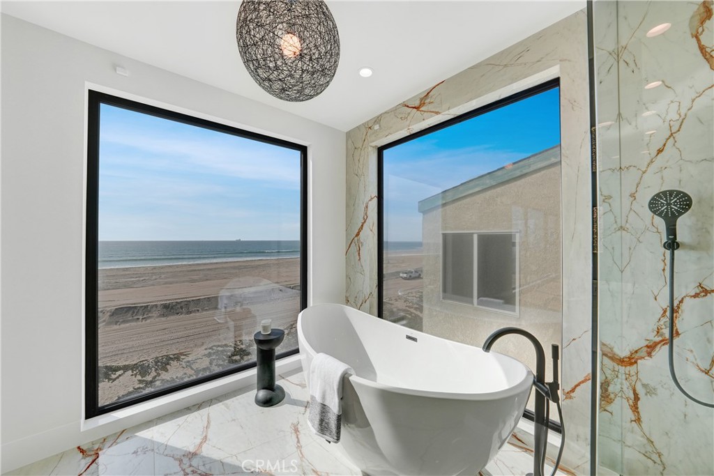 Sunset Beach (SUNB) - Residential