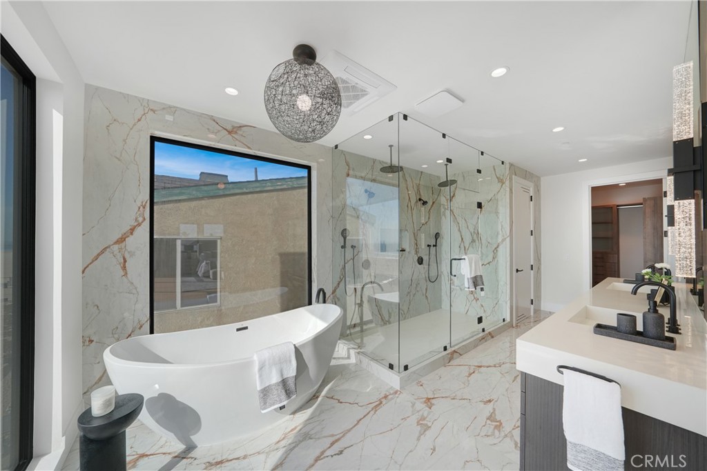 Sunset Beach (SUNB) - Residential