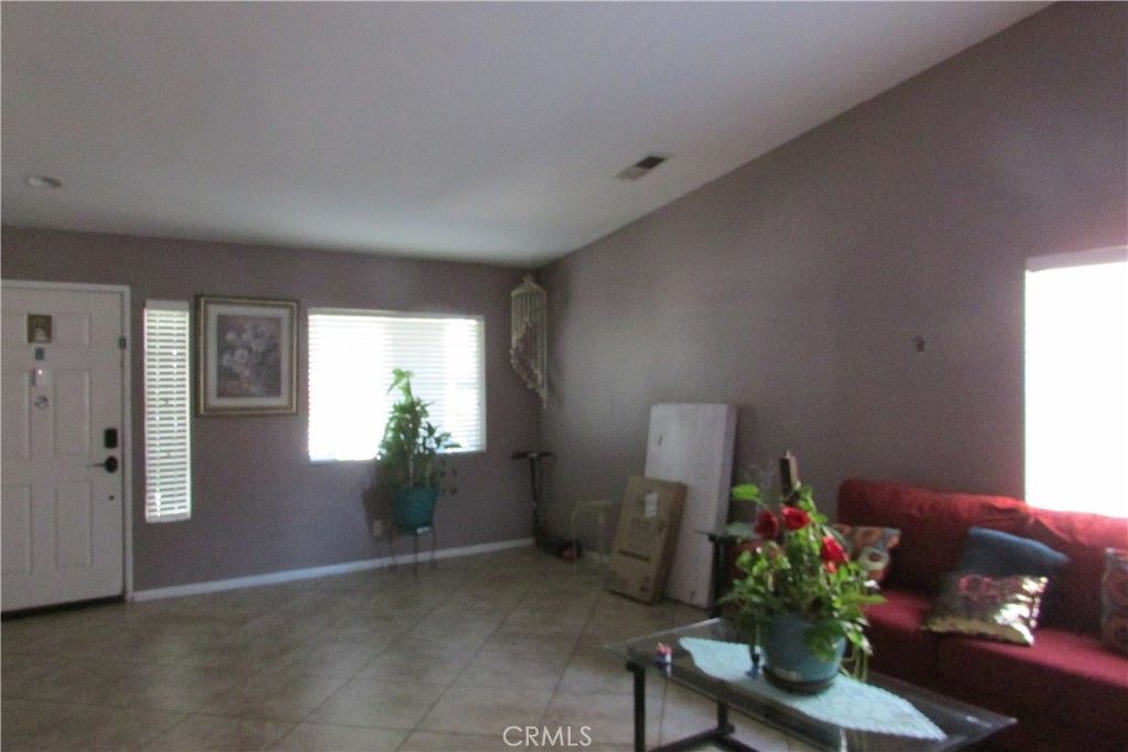 listing image 130721305678062256723
