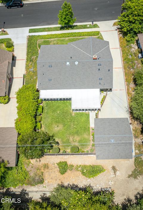 A home in Tujunga