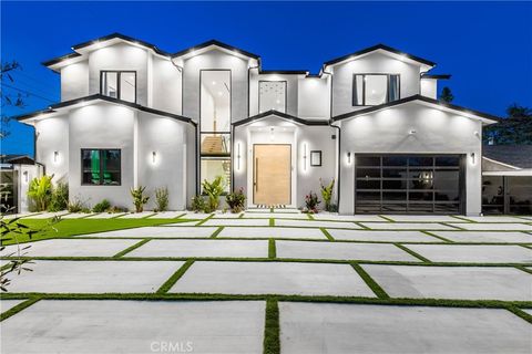 A home in Woodland Hills