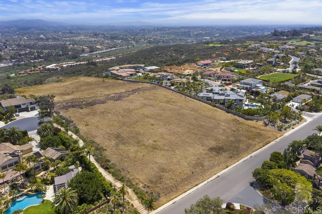 Bella Vista Drive