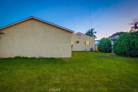 A home in South Gate