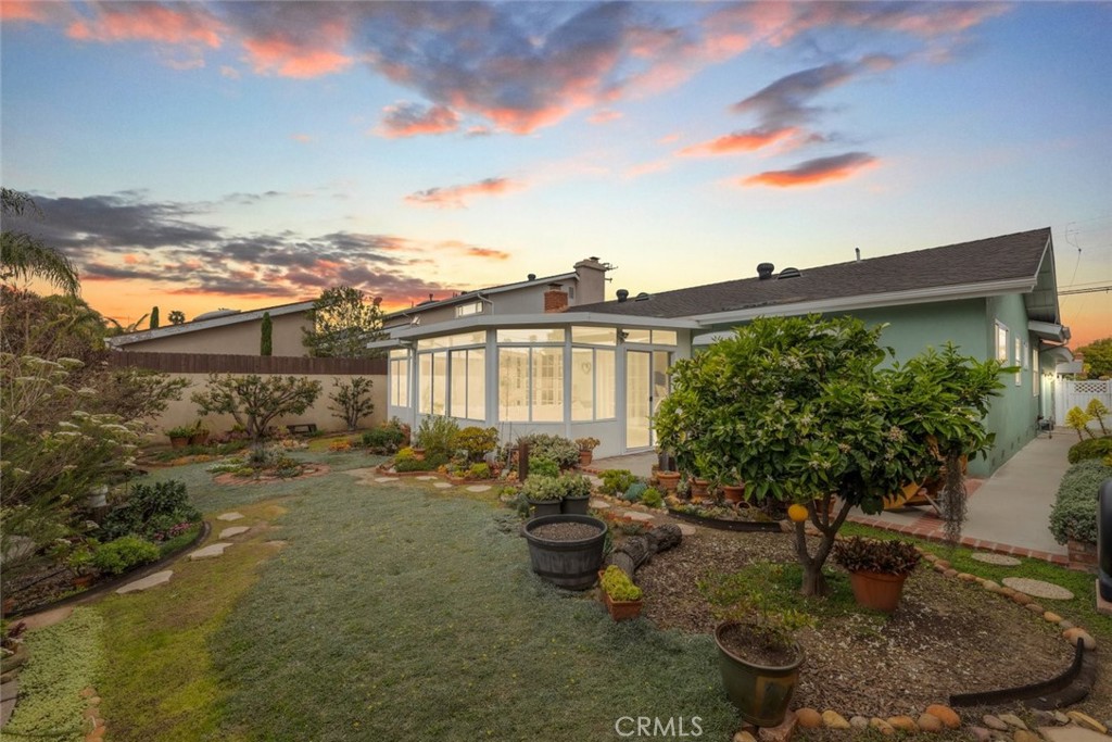 1030 Coastline Drive