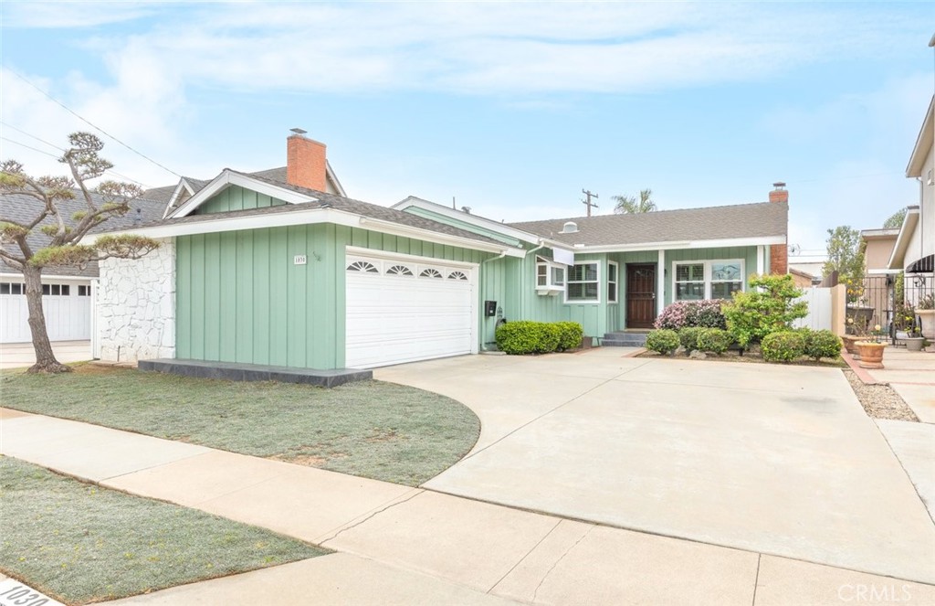 1030 Coastline Drive