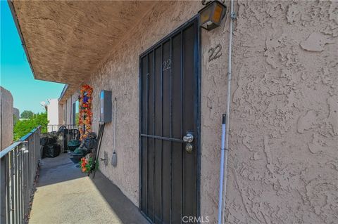 A home in El Monte