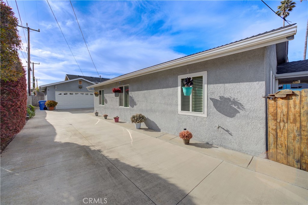 534 S 6th Street