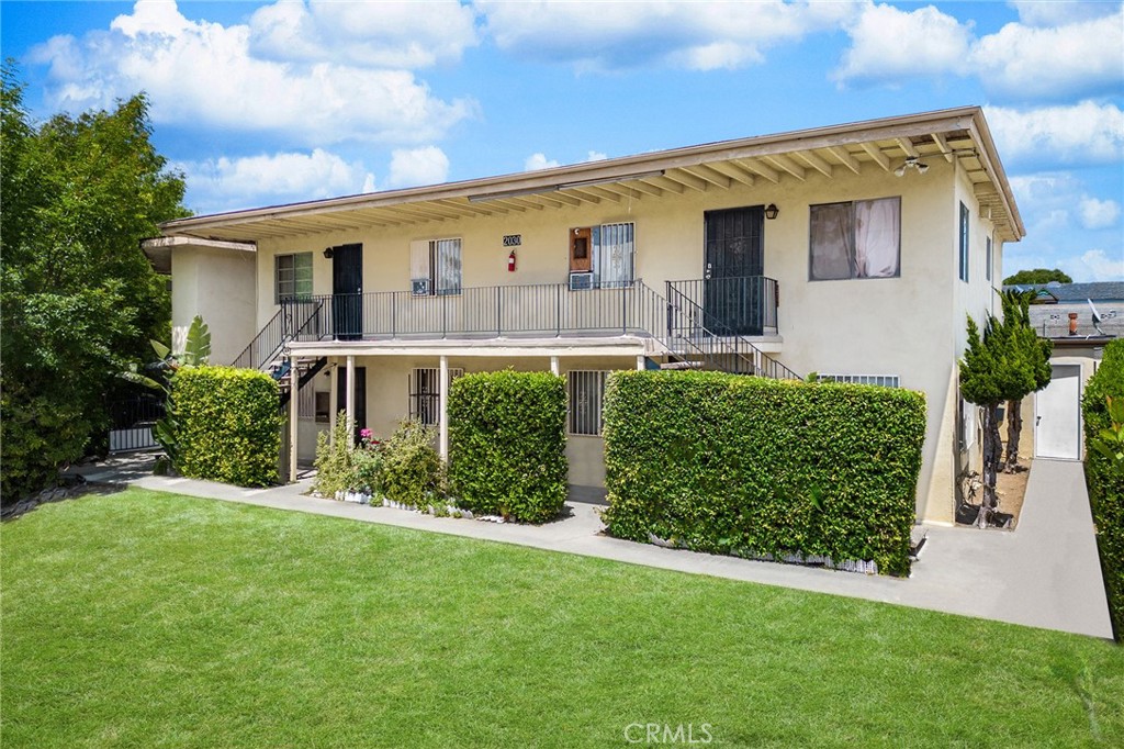 2030 Sierra Leone Avenue