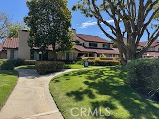 466 Las Palomas Drive
