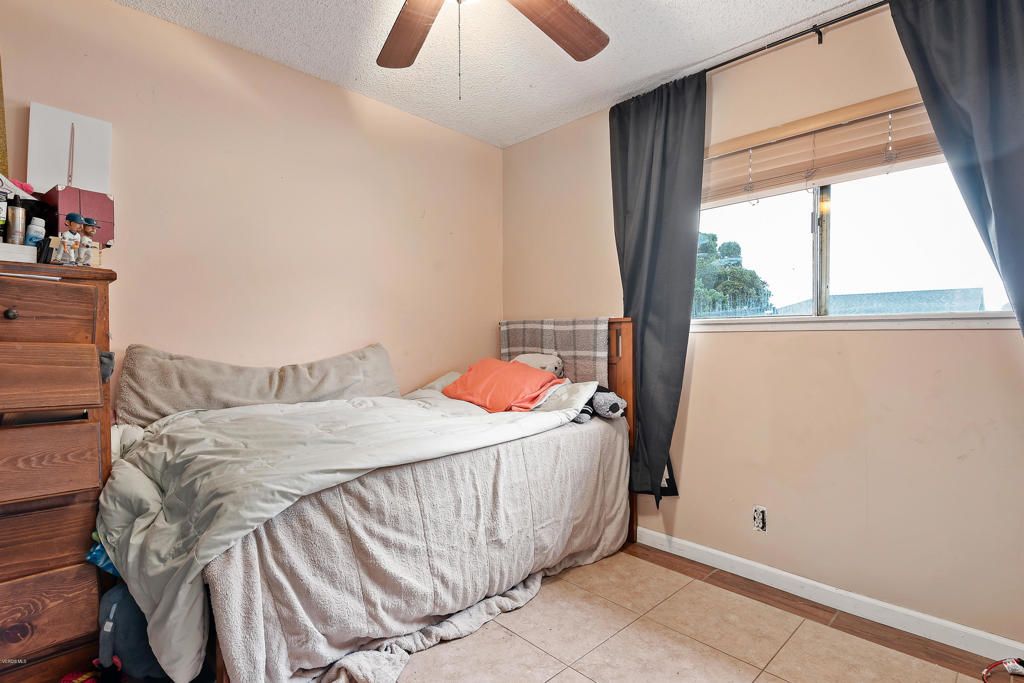 listing image 130729027871771736922