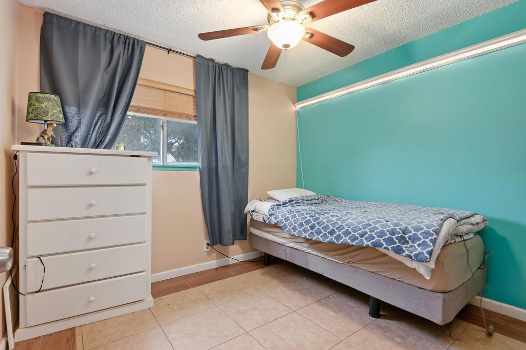 listing image 130722988360480351734