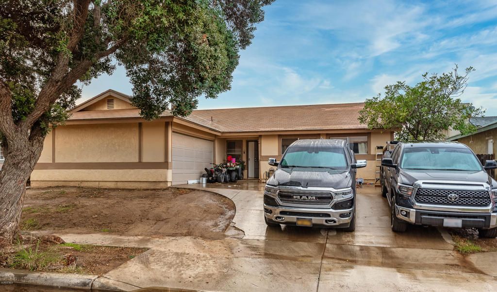listing image 130726616980100659714