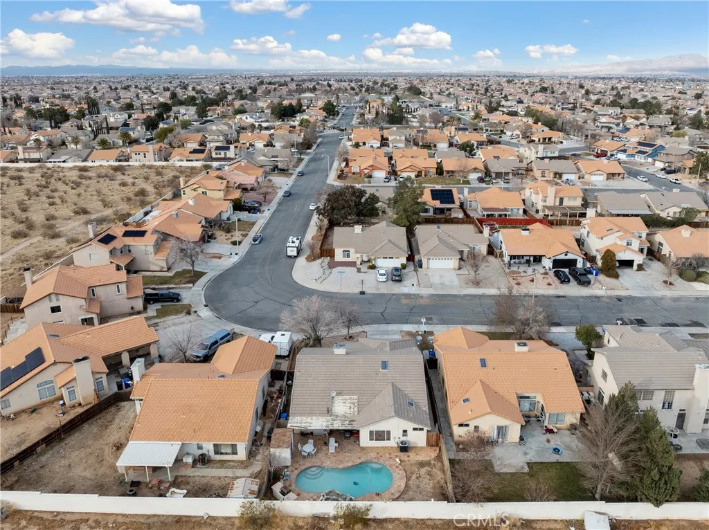 Victorville, California 92392, United States, 3 Bedrooms Bedrooms, ,2 BathroomsBathrooms,Residential,Active,5473