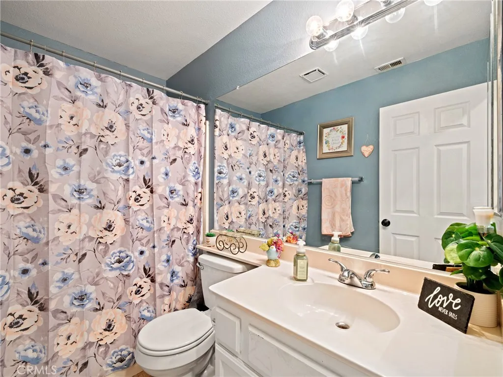 Victorville, California 92392, United States, 3 Bedrooms Bedrooms, ,2 BathroomsBathrooms,Residential,Active,5473