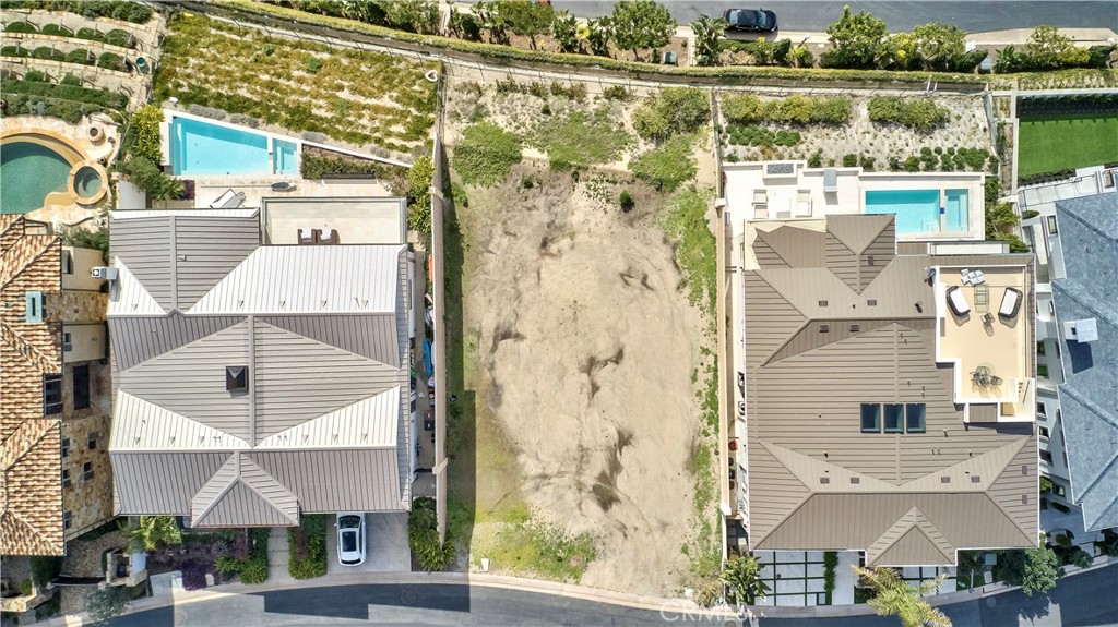 The Strand at Headlands (STRN) - Land