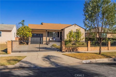 A home in Santa Fe Springs