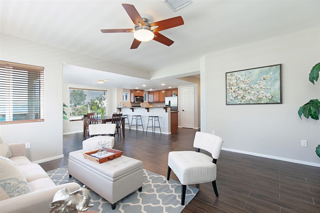 listing image 130727649991397676516
