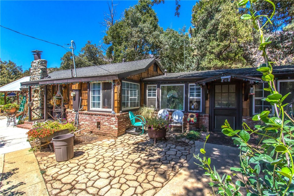 39065 Oak Glen Road