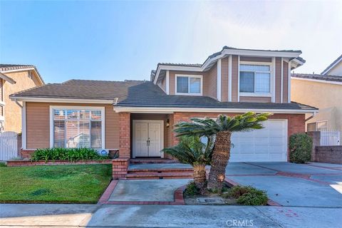 A home in La Mirada