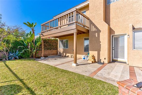 A home in La Mirada