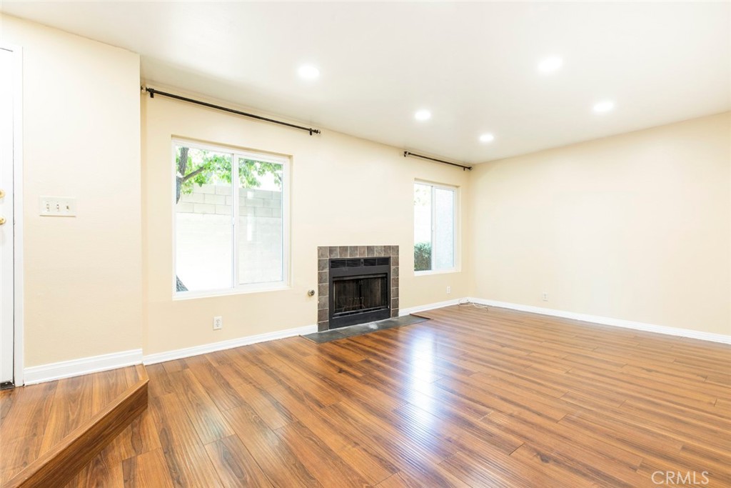 Photo 9 of 36 of 9250 Sunland Boulevard 17 townhome