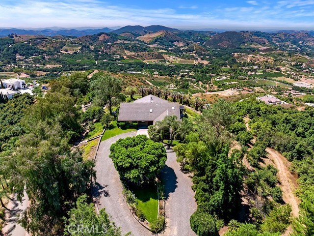 44665 La Cruz Drive