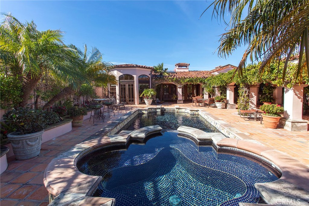 Irvine Terrace (IRVT) - Residential