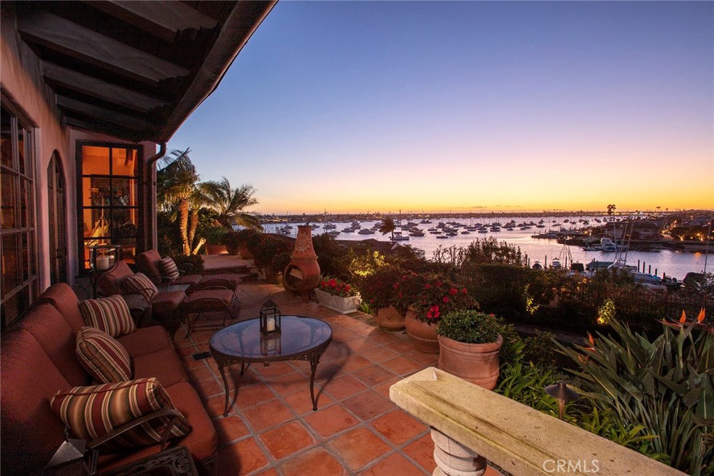 Irvine Terrace (IRVT) - Residential