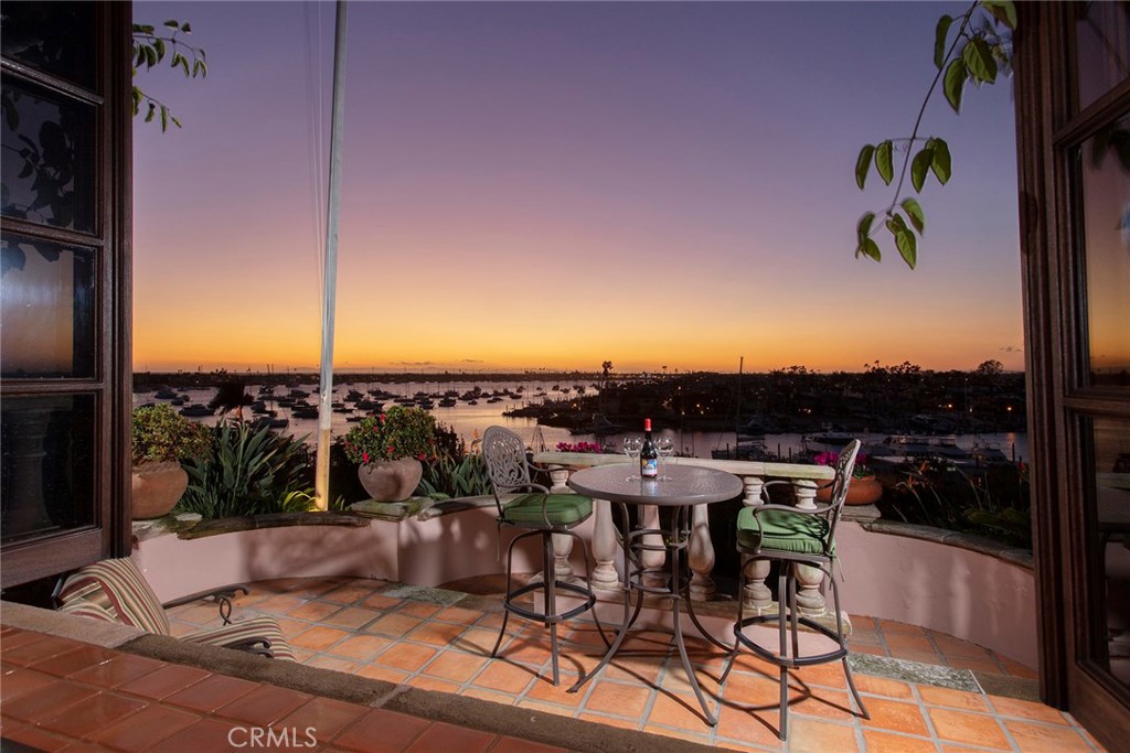 Irvine Terrace (IRVT) - Residential