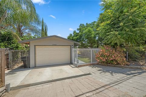 A home in Lake Elsinore