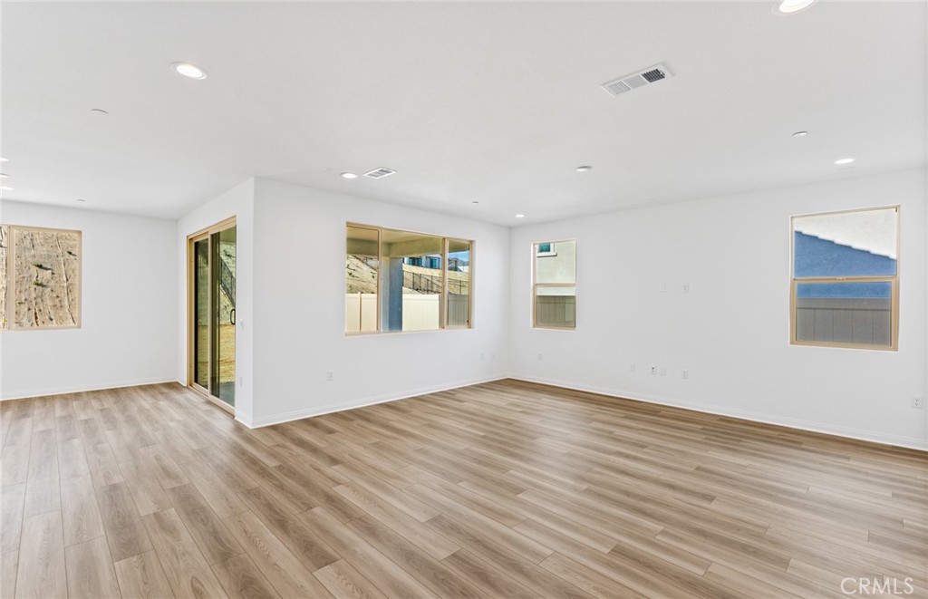 4086 Madonna Circle
