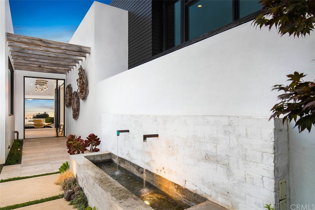 Spyglass Hill (SPYH) - Residential